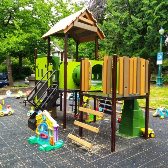 Major Matthews playground2